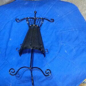 Black Jewelry holder H84